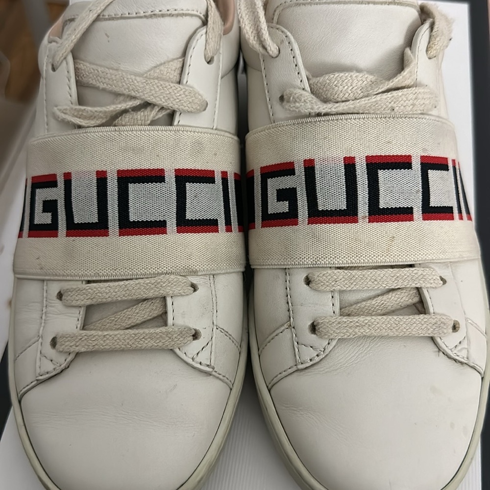 Gucci Sneakers